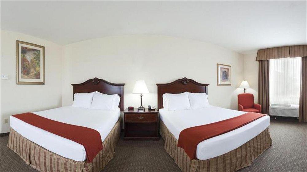 Holiday Inn Express Hotel & Suites Woodward Hwy 270 By Ihg מראה חיצוני תמונה
