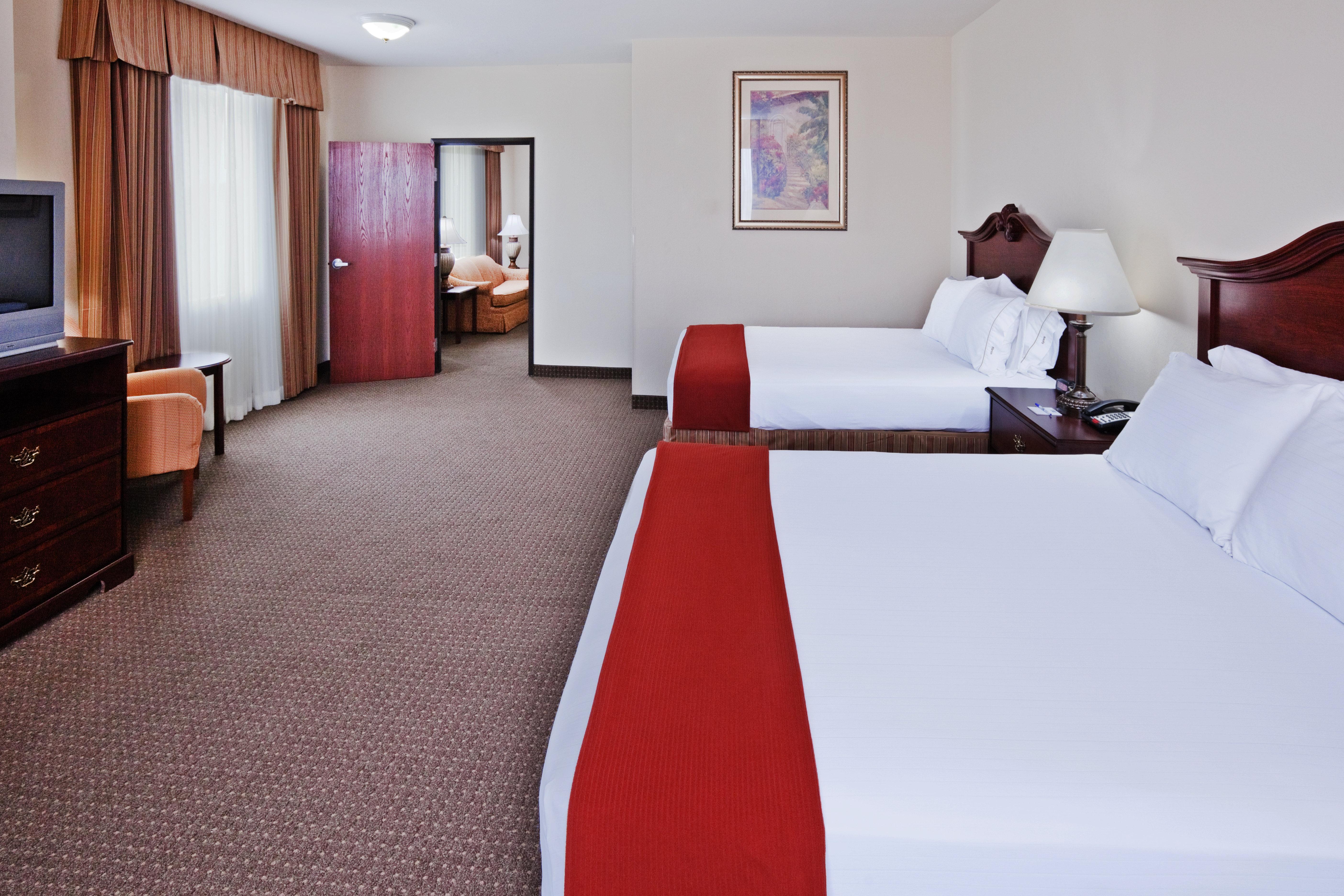 Holiday Inn Express Hotel & Suites Woodward Hwy 270 By Ihg מראה חיצוני תמונה
