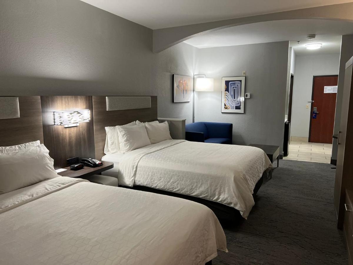 Holiday Inn Express Hotel & Suites Woodward Hwy 270 By Ihg מראה חיצוני תמונה